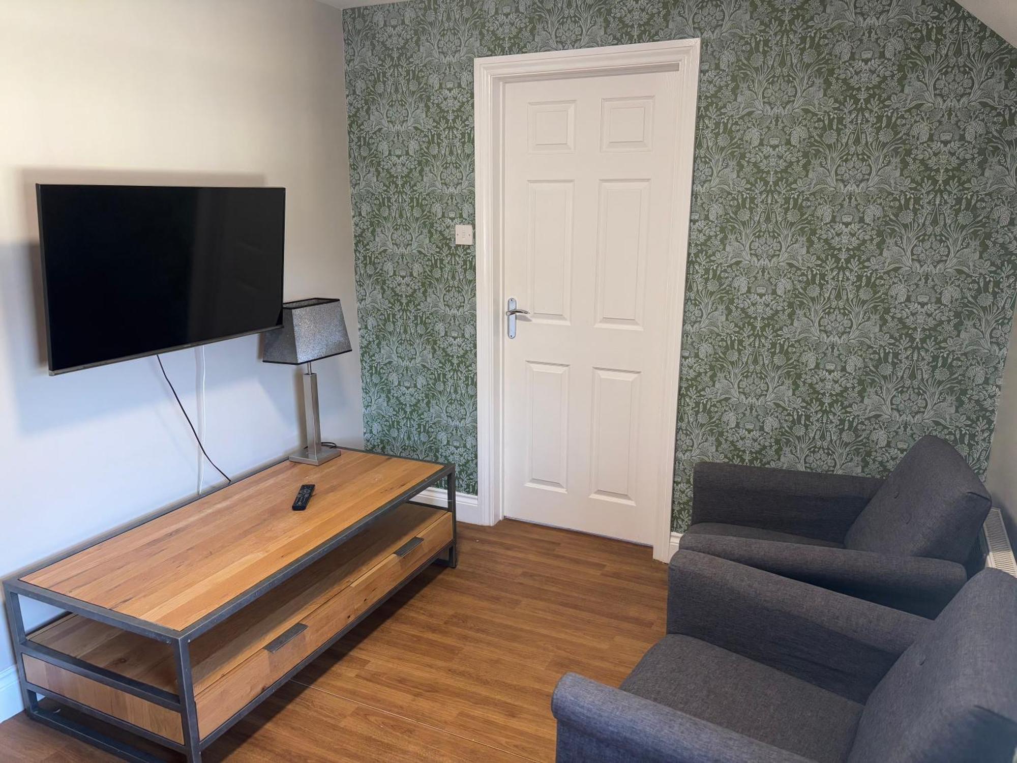 The Mortimer Arms (Adults Only) Romsey Εξωτερικό φωτογραφία