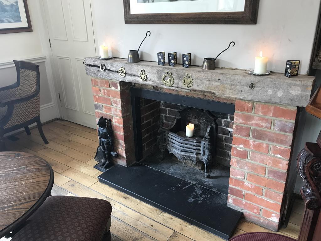The Mortimer Arms (Adults Only) Romsey Εξωτερικό φωτογραφία