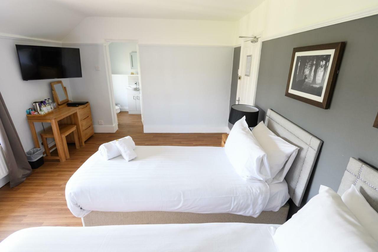 The Mortimer Arms (Adults Only) Romsey Εξωτερικό φωτογραφία